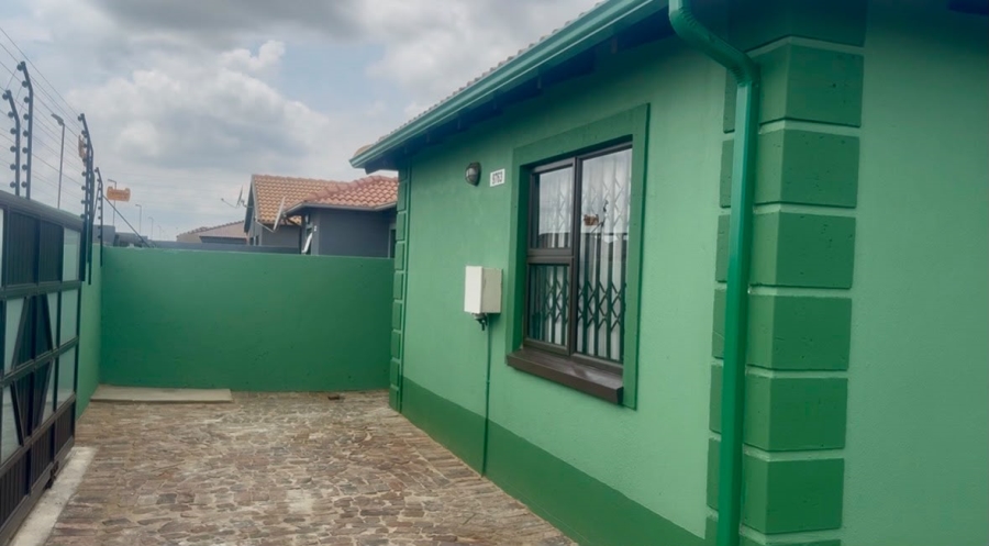 3 Bedroom Property for Sale in Windmill Park Gauteng