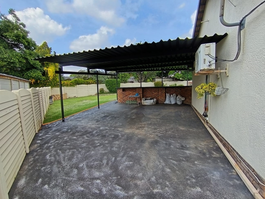 4 Bedroom Property for Sale in Atlasville Gauteng