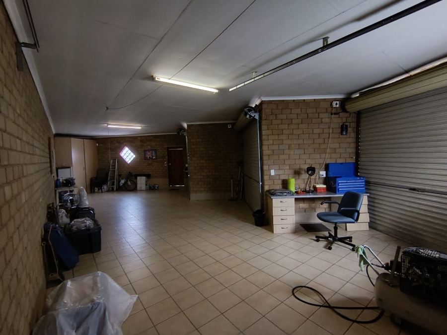 4 Bedroom Property for Sale in Atlasville Gauteng