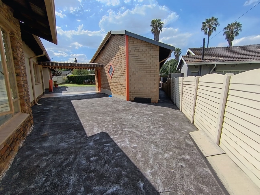 4 Bedroom Property for Sale in Atlasville Gauteng