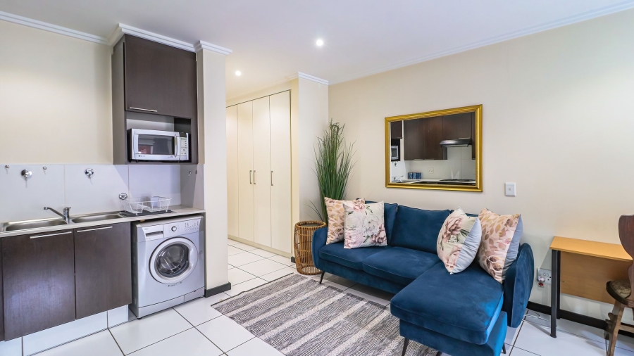 1 Bedroom Property for Sale in Sunninghill Gauteng