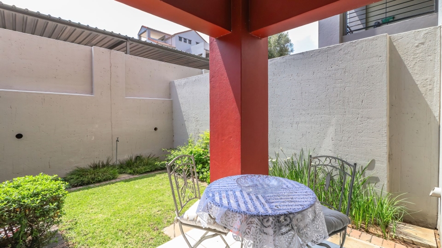 1 Bedroom Property for Sale in Sunninghill Gauteng