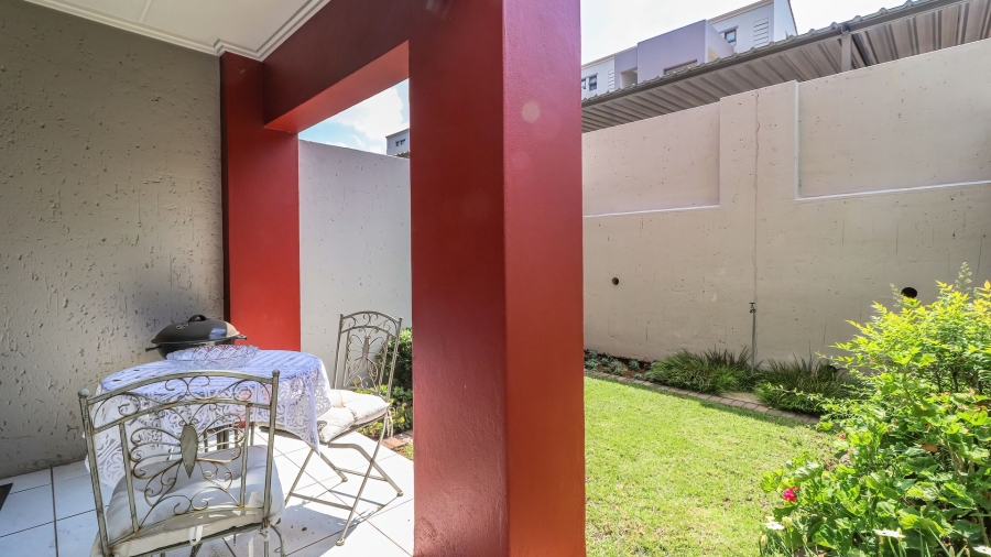 1 Bedroom Property for Sale in Sunninghill Gauteng