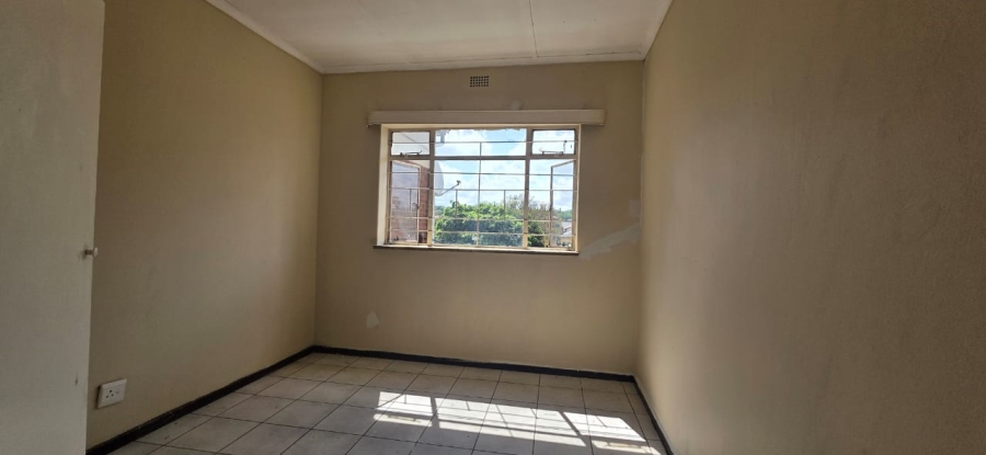 To Let 1 Bedroom Property for Rent in Primrose Gauteng