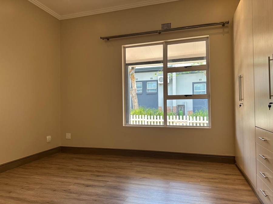 2 Bedroom Property for Sale in Modderfontein Gauteng