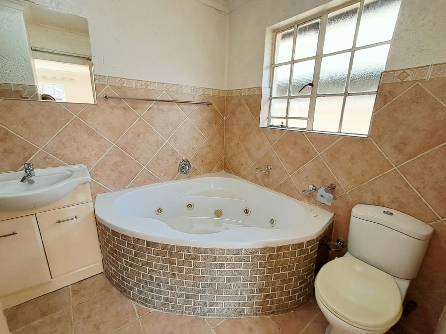 3 Bedroom Property for Sale in Eveleigh Gauteng