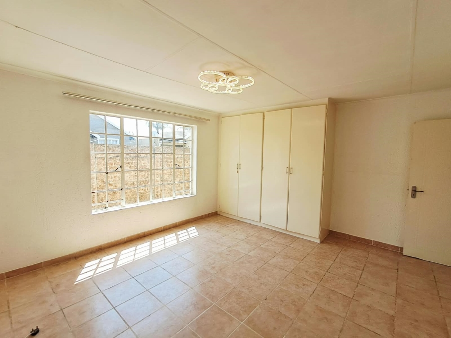3 Bedroom Property for Sale in Eveleigh Gauteng