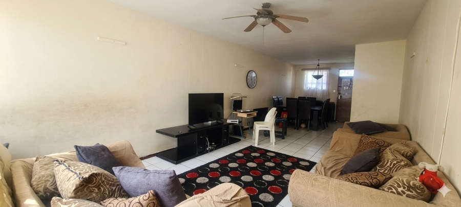 1 Bedroom Property for Sale in Eastleigh Gauteng