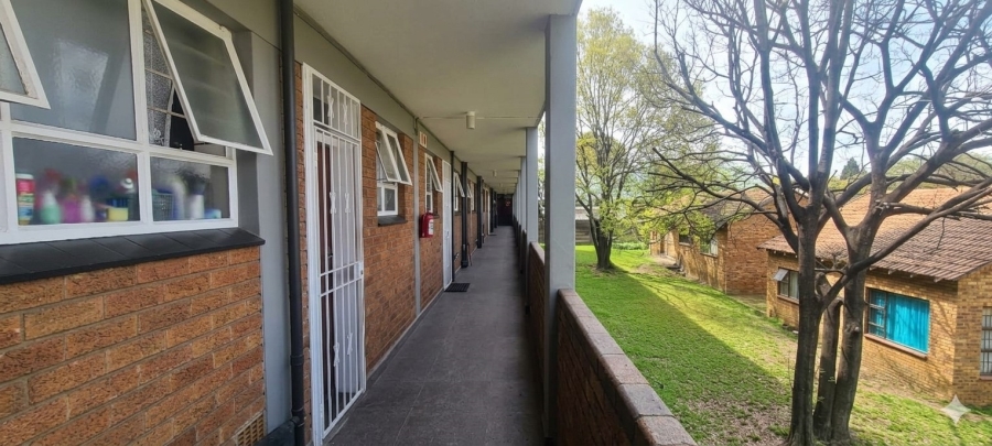 1 Bedroom Property for Sale in Eastleigh Gauteng