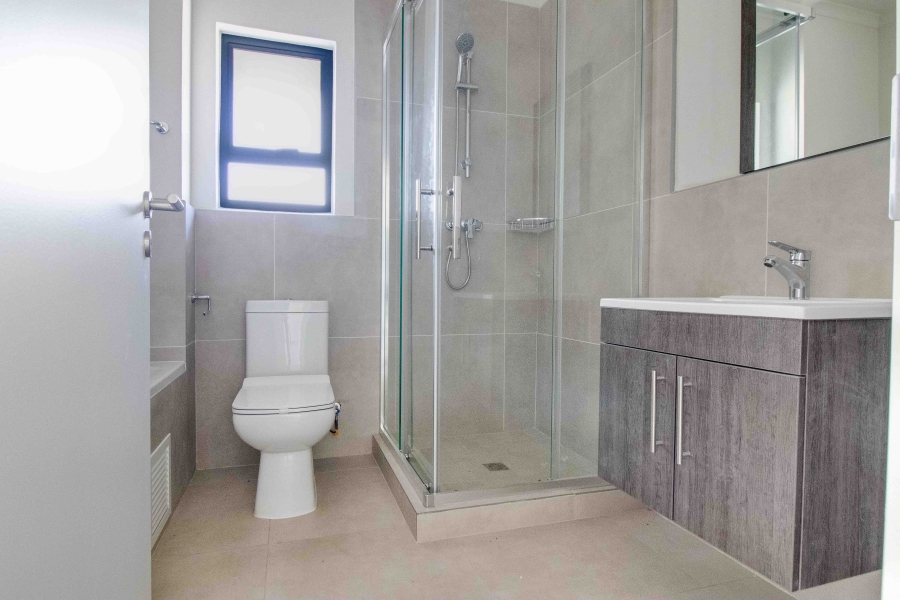 2 Bedroom Property for Sale in Lilianton Gauteng