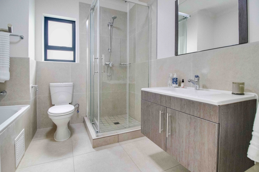 2 Bedroom Property for Sale in Lilianton Gauteng