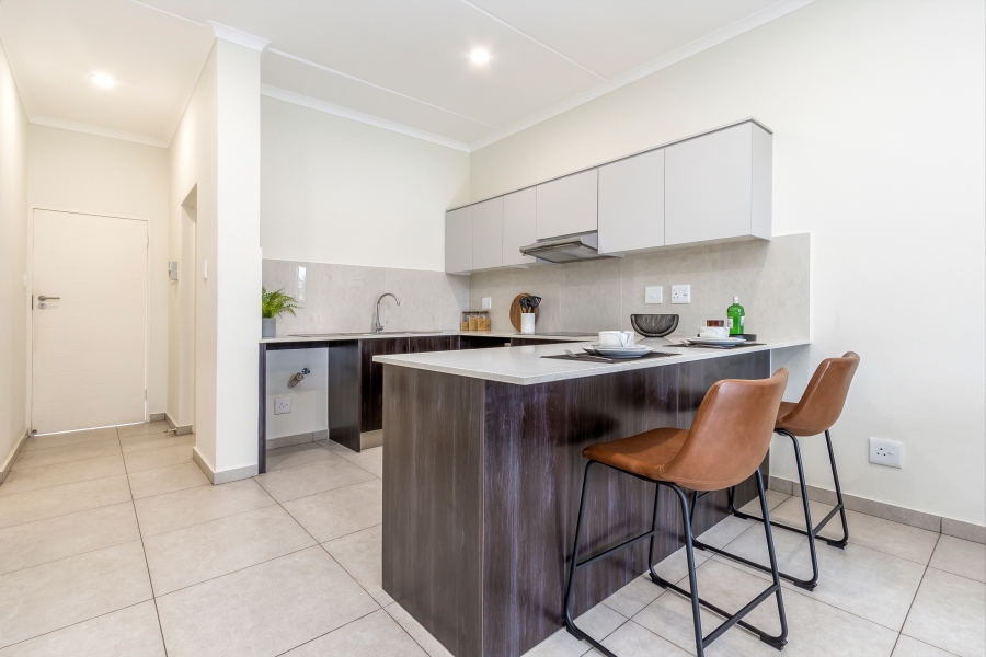 2 Bedroom Property for Sale in Greenstone Hill Gauteng