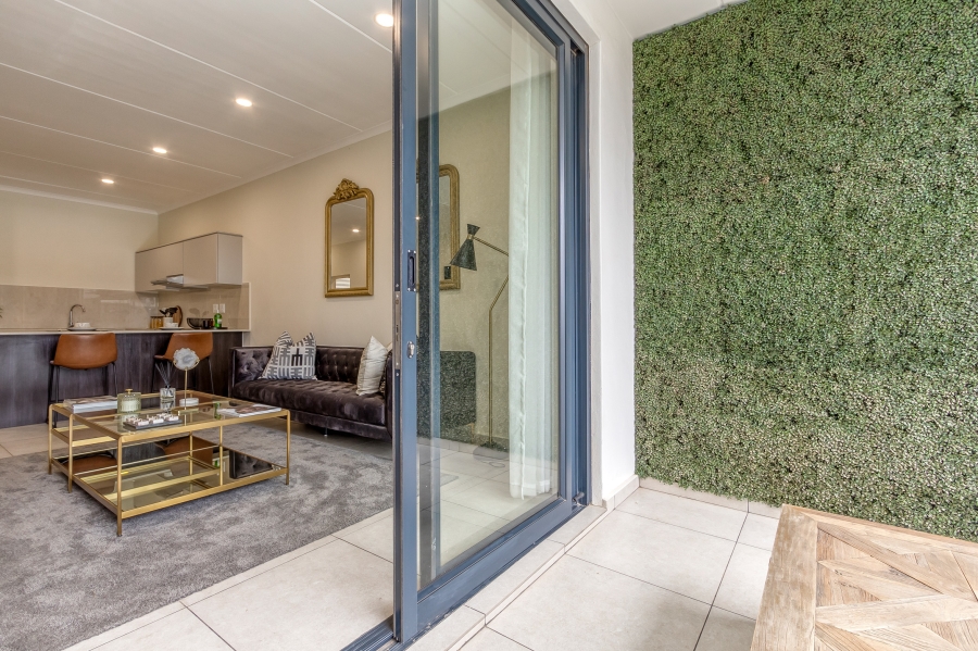 2 Bedroom Property for Sale in Greenstone Hill Gauteng