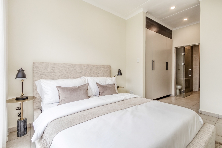 2 Bedroom Property for Sale in Greenstone Hill Gauteng