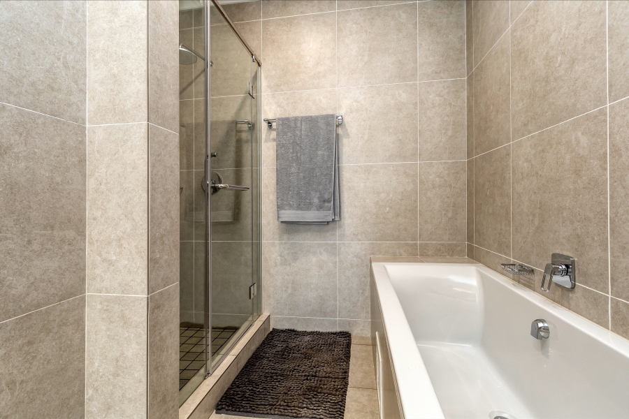 2 Bedroom Property for Sale in Greenstone Hill Gauteng