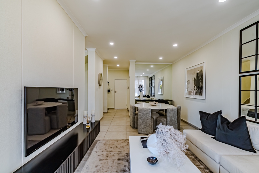 3 Bedroom Property for Sale in Greenstone Hill Gauteng