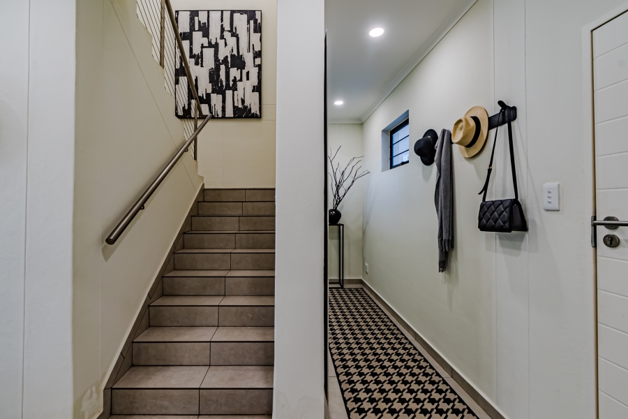 3 Bedroom Property for Sale in Greenstone Hill Gauteng