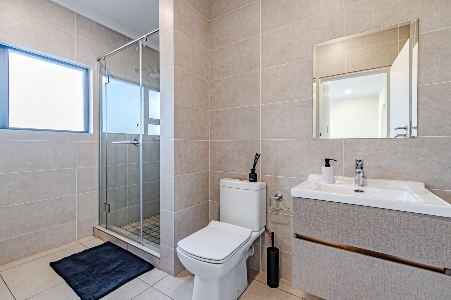 3 Bedroom Property for Sale in Greenstone Hill Gauteng