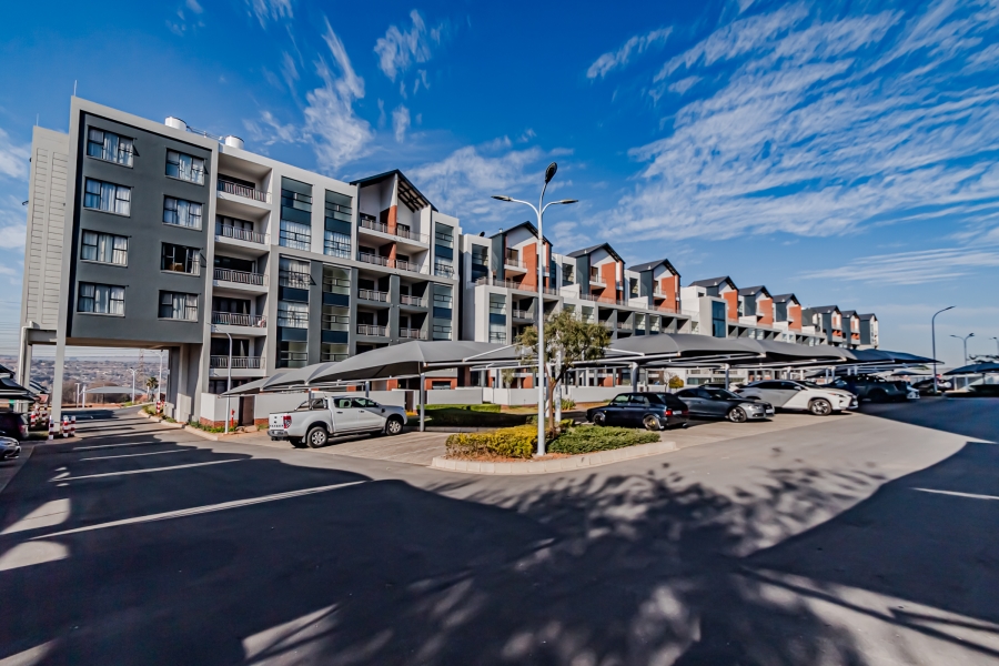3 Bedroom Property for Sale in Greenstone Hill Gauteng