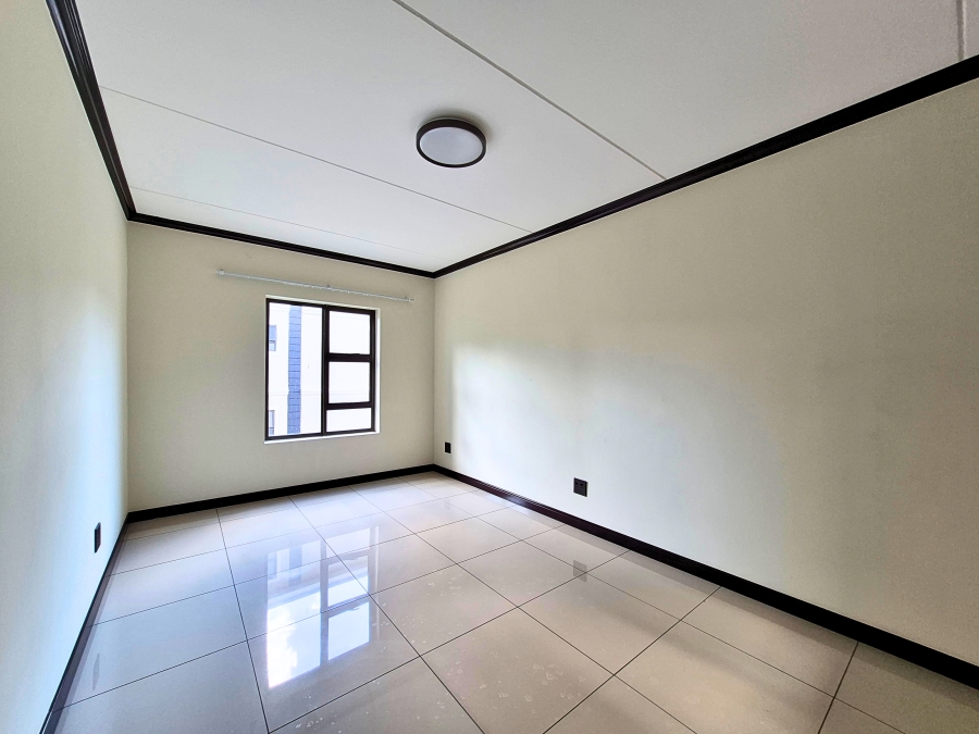 To Let 2 Bedroom Property for Rent in Blue Hills Gauteng