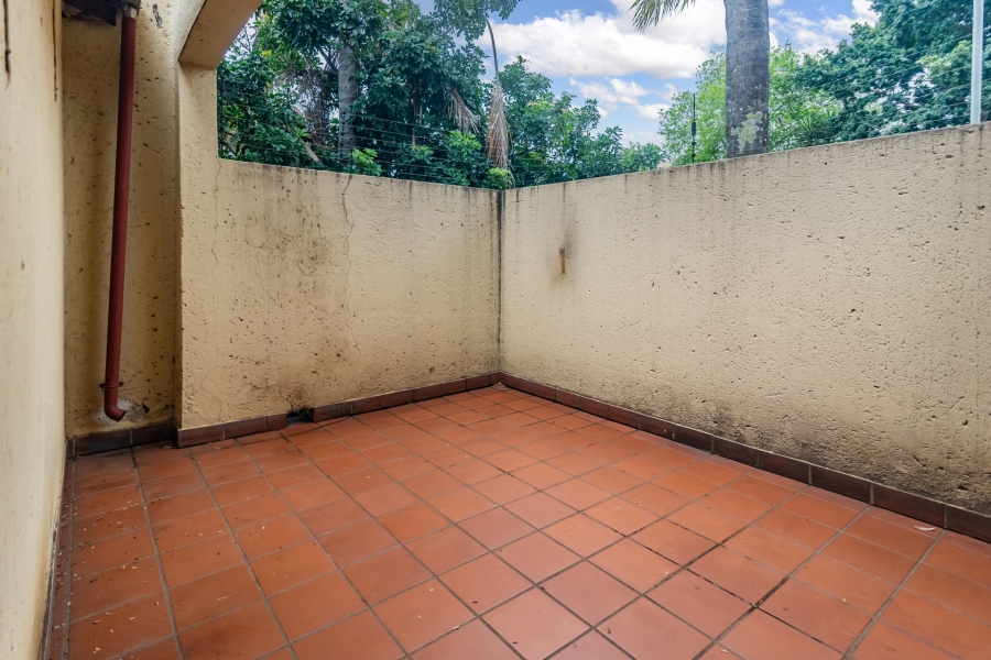 3 Bedroom Property for Sale in Faerie Glen Gauteng