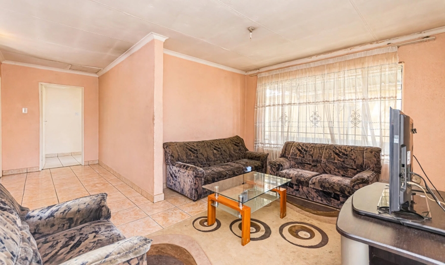 2 Bedroom Property for Sale in Dobsonville Ext 3 Gauteng