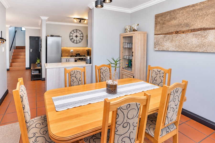 4 Bedroom Property for Sale in Moreleta Park Gauteng