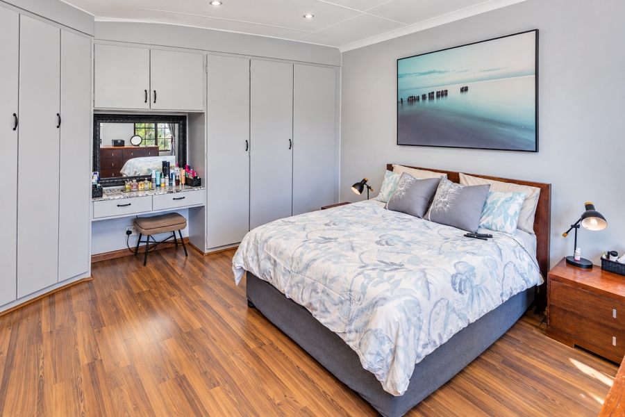 4 Bedroom Property for Sale in Moreleta Park Gauteng
