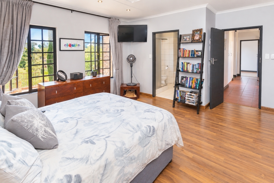 4 Bedroom Property for Sale in Moreleta Park Gauteng