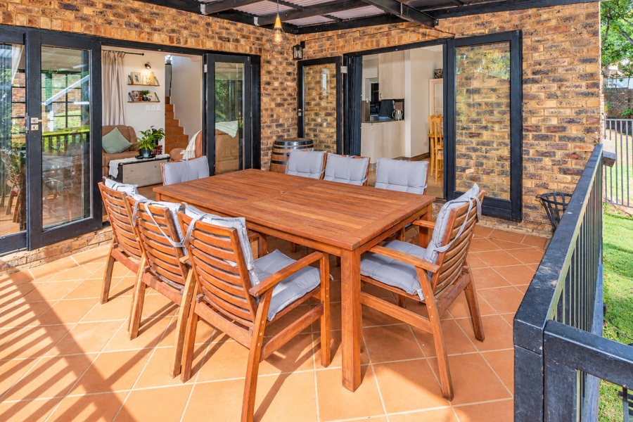 4 Bedroom Property for Sale in Moreleta Park Gauteng