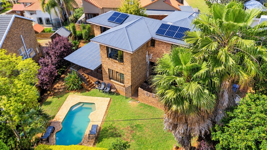 4 Bedroom Property for Sale in Moreleta Park Gauteng