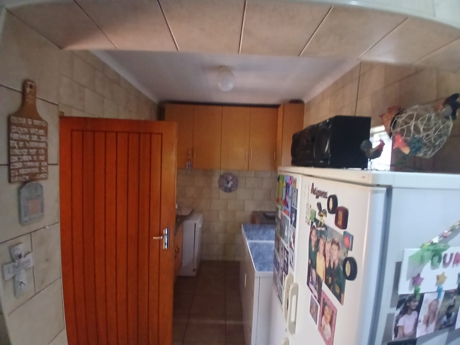 7 Bedroom Property for Sale in Theresa Park Gauteng