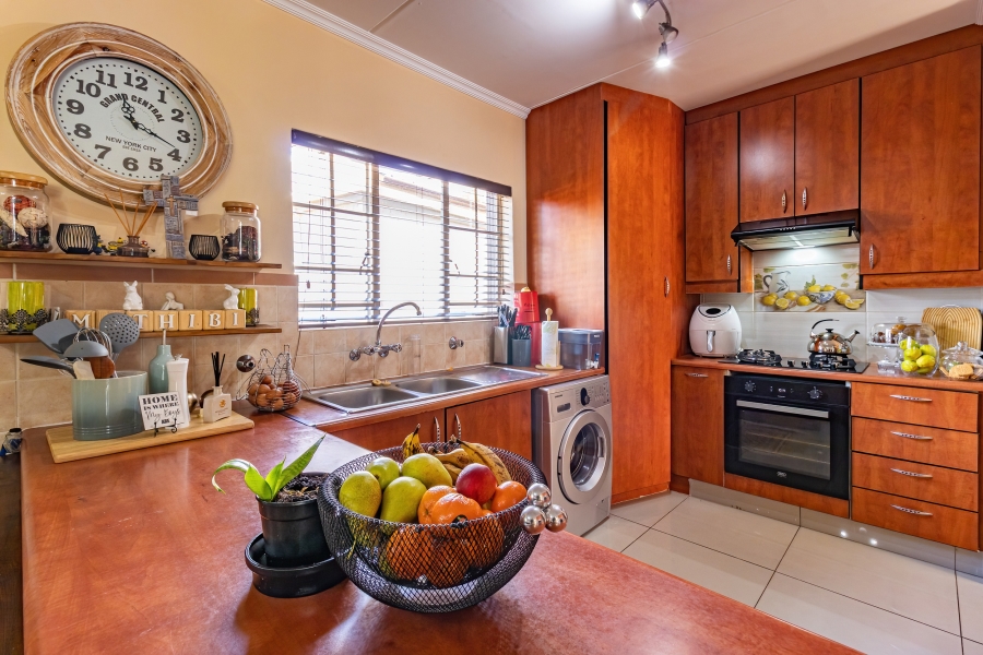 3 Bedroom Property for Sale in Noordhang Gauteng