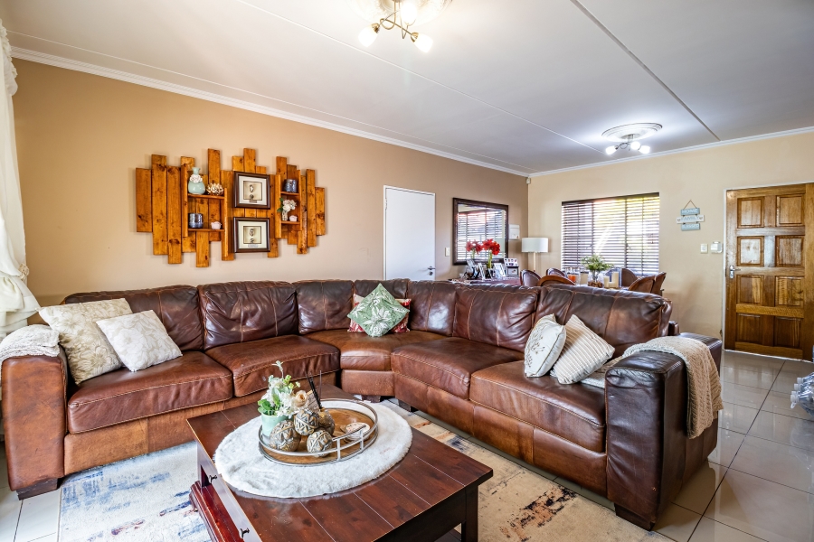 3 Bedroom Property for Sale in Noordhang Gauteng