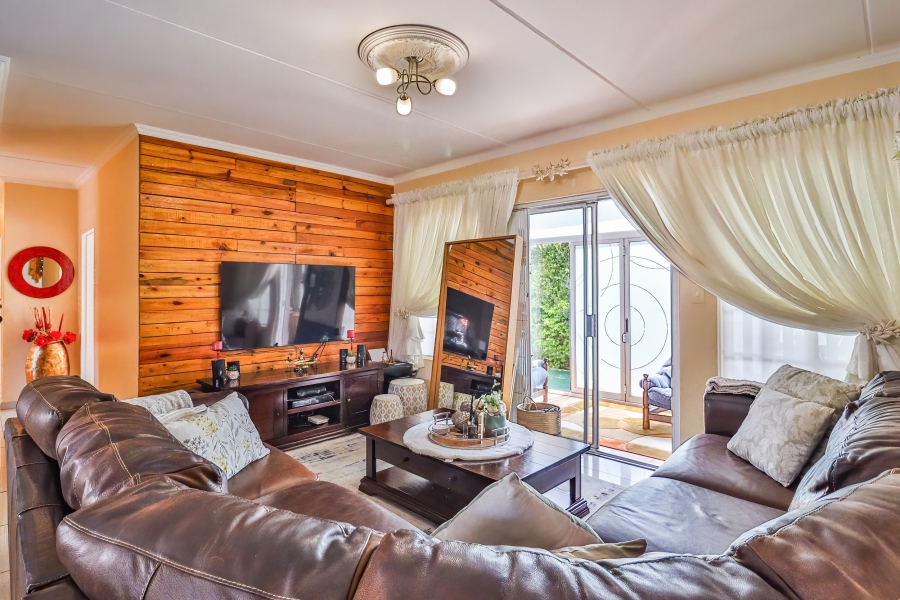 3 Bedroom Property for Sale in Noordhang Gauteng