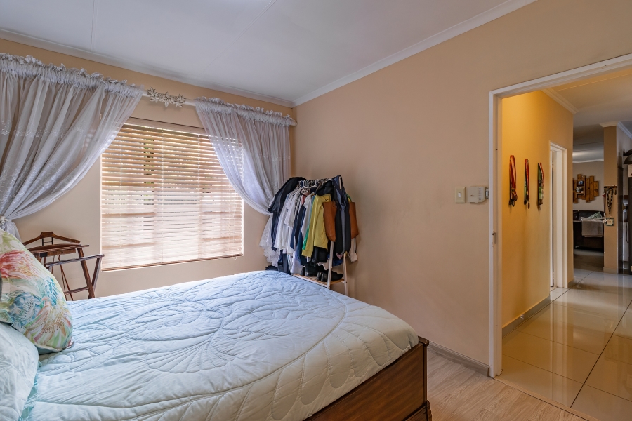 3 Bedroom Property for Sale in Noordhang Gauteng