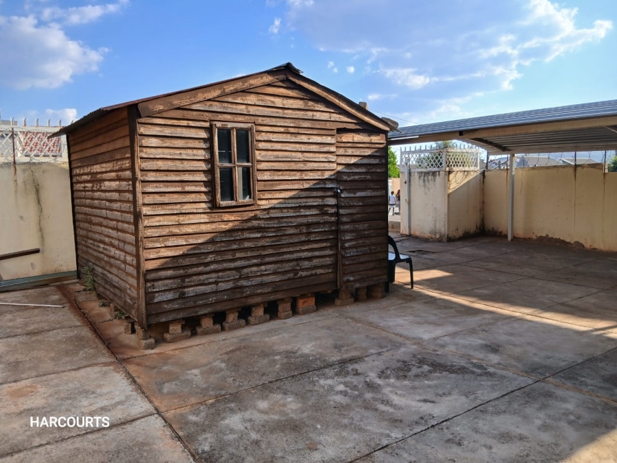 2 Bedroom Property for Sale in Mamelodi East Gauteng