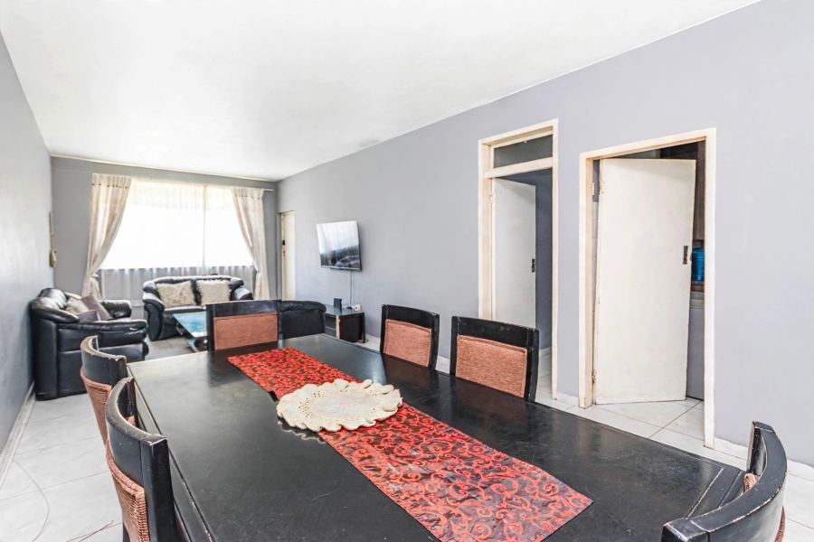 2 Bedroom Property for Sale in Florida Gauteng
