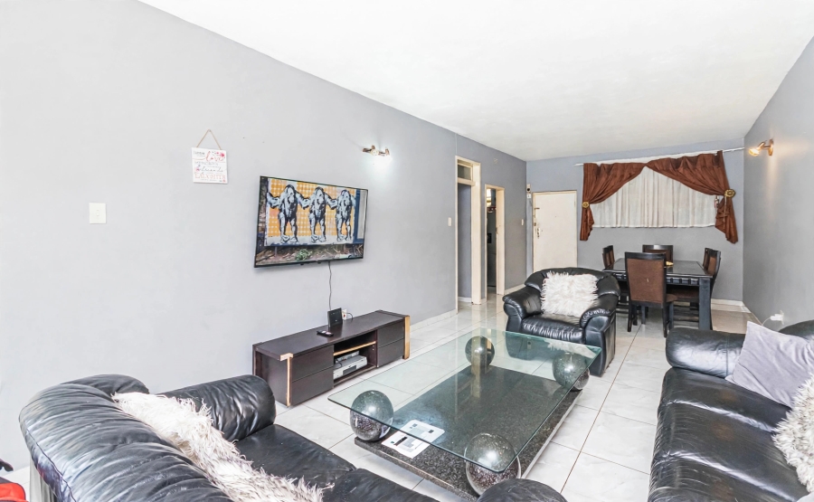 2 Bedroom Property for Sale in Florida Gauteng