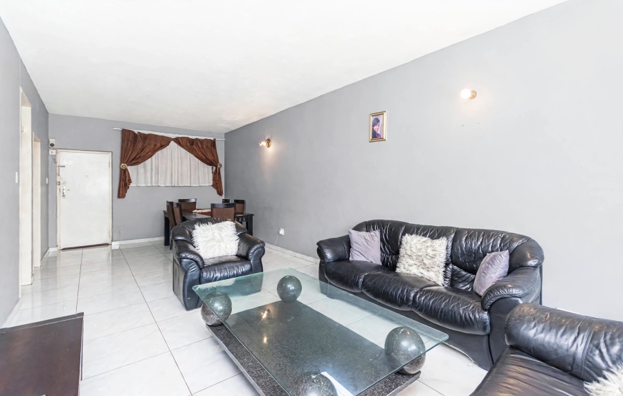 2 Bedroom Property for Sale in Florida Gauteng