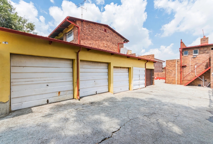 2 Bedroom Property for Sale in Florida Gauteng