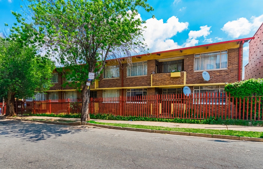 2 Bedroom Property for Sale in Florida Gauteng