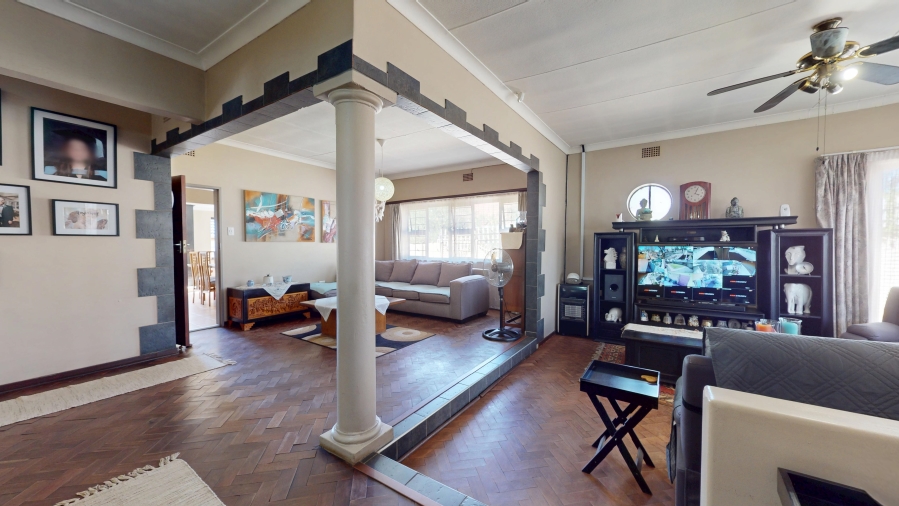 5 Bedroom Property for Sale in Ravenswood Gauteng