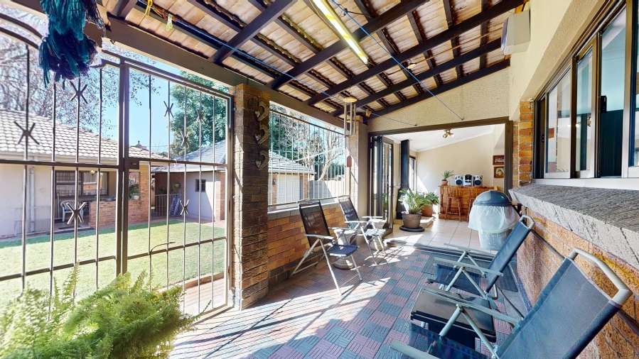 5 Bedroom Property for Sale in Ravenswood Gauteng