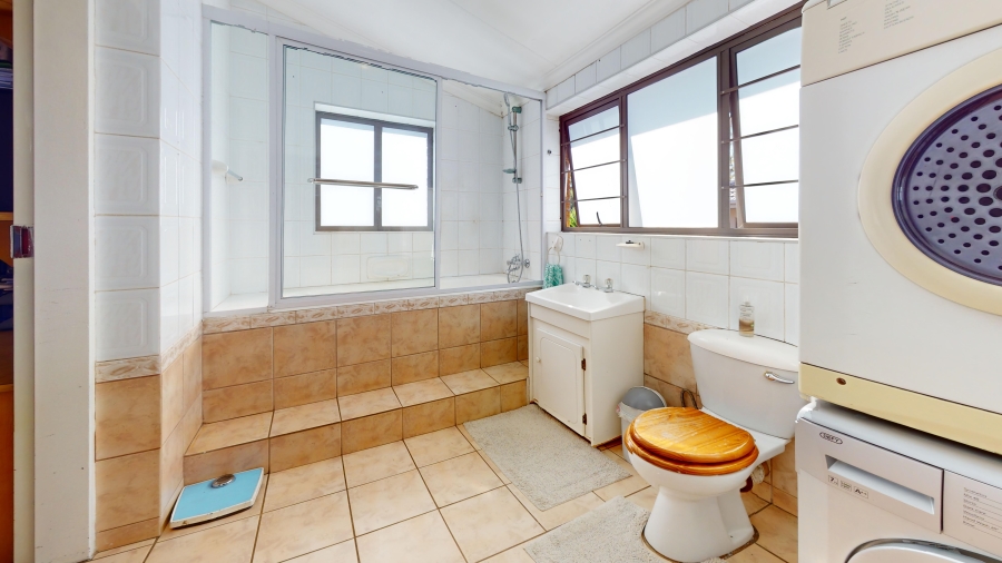 5 Bedroom Property for Sale in Ravenswood Gauteng