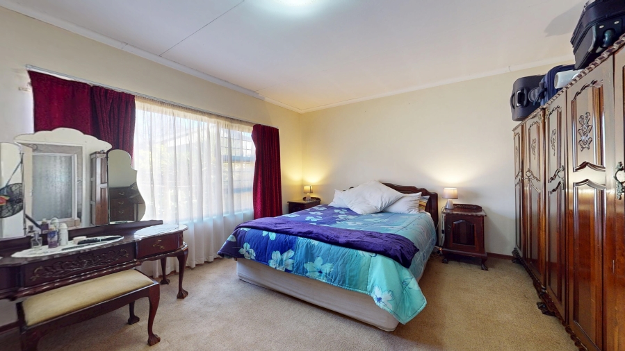 5 Bedroom Property for Sale in Ravenswood Gauteng
