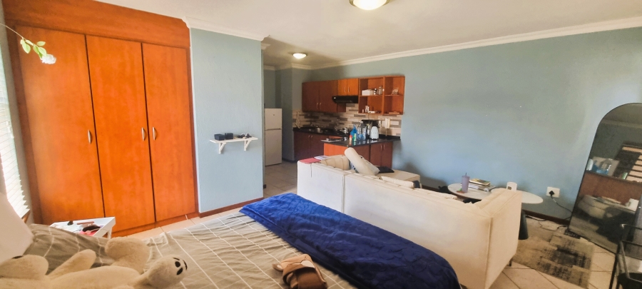 1 Bedroom Property for Sale in Hatfield Gauteng