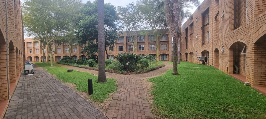 1 Bedroom Property for Sale in Hillcrest Gauteng