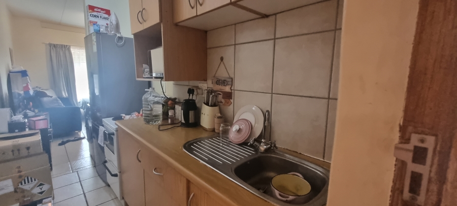 1 Bedroom Property for Sale in Hillcrest Gauteng