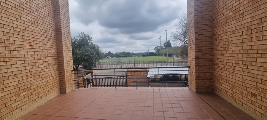 1 Bedroom Property for Sale in Hillcrest Gauteng